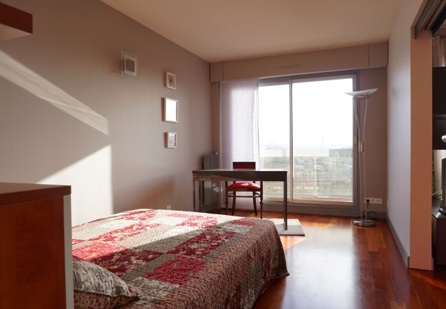 Appartement à Paris - Rue Saint Säens - Paris 15 - 215027 Appartement à Paris - Rue Saint Säens - Paris 15 - 215027
