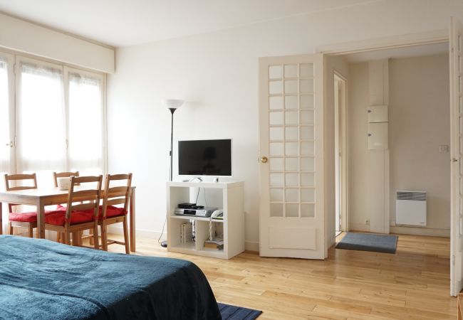 Studio à Paris - Rue Lauriston #2 - Paris 16 - 116049 Studio à Paris - Rue Lauriston #2 - Paris 16 - 116049