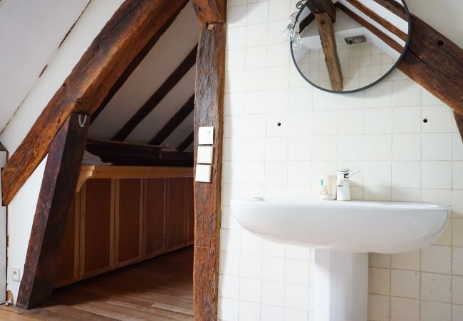 Appartement à Paris - Rue du Bourg Tibourg - Paris 4 - 204009 Appartement à Paris - Rue du Bourg Tibourg - Paris 4 - 204009