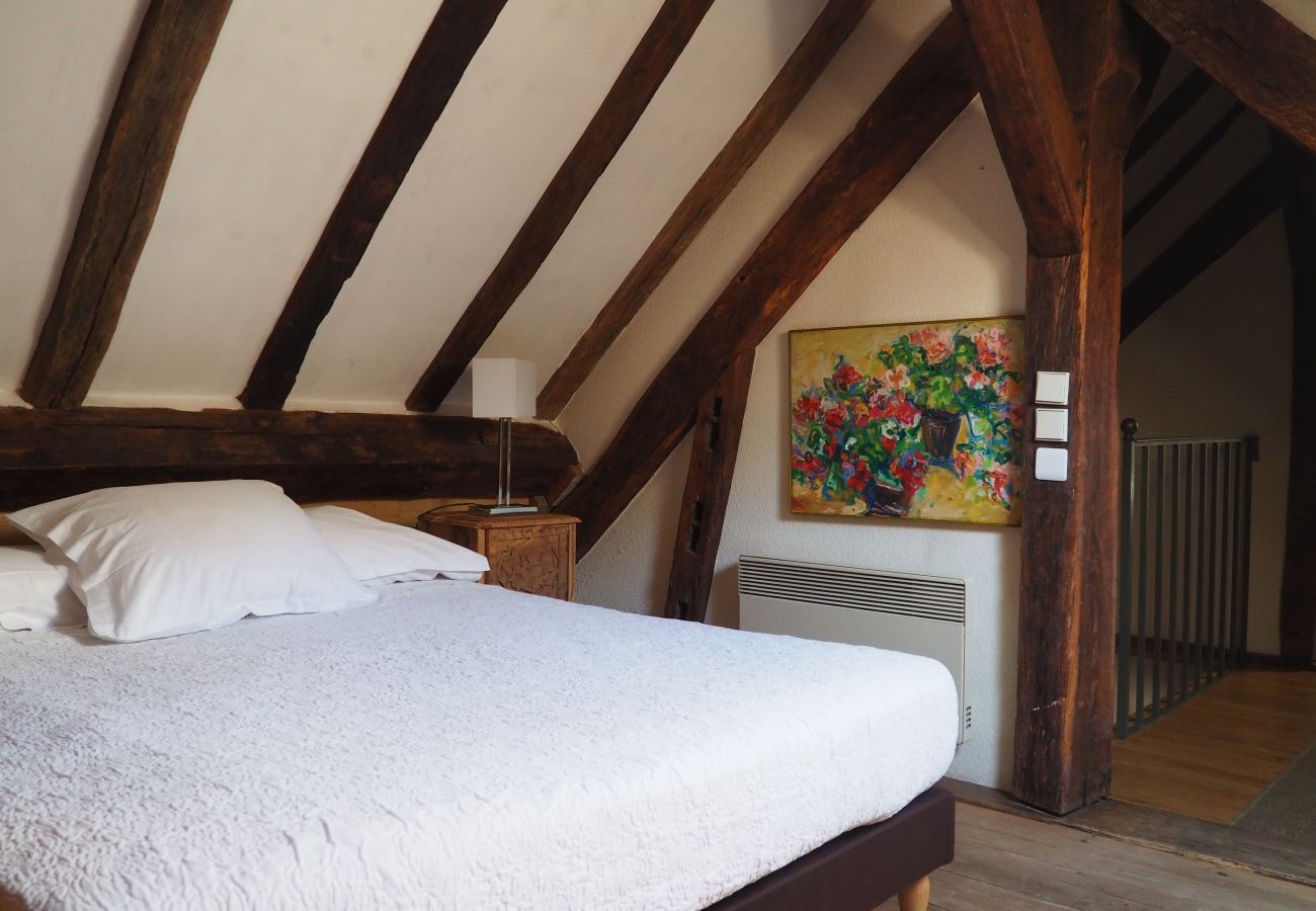 Appartement à Paris - Rue du Bourg Tibourg - Paris 4 - 204009