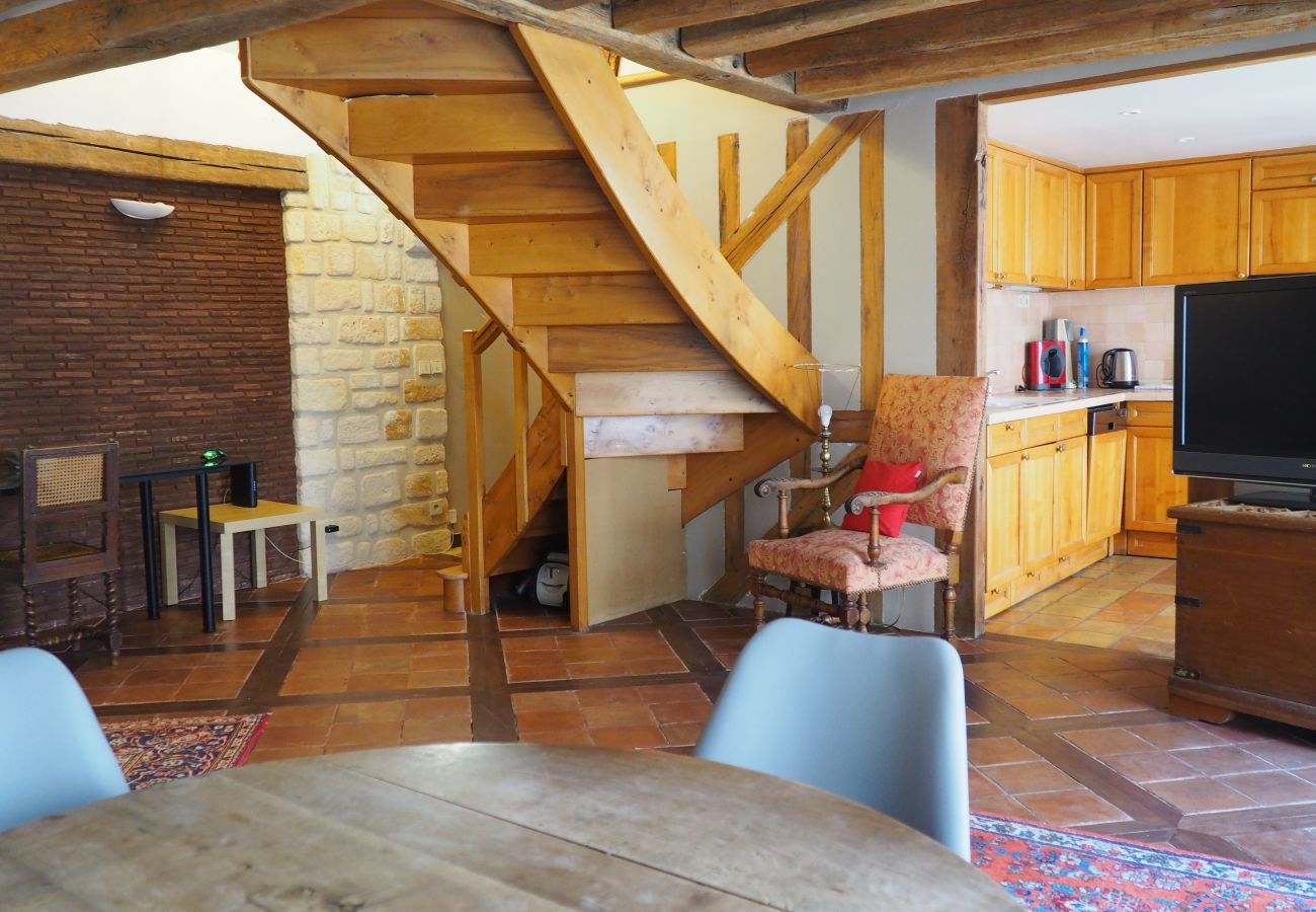 Appartement à Paris - Rue du Bourg Tibourg - Paris 4 - 204009