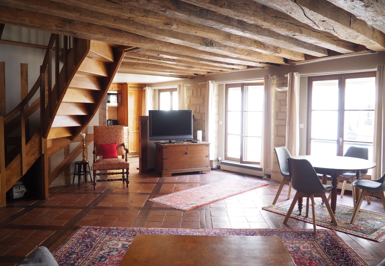 Appartement à Paris - Rue du Bourg Tibourg - Paris 4 - 204009