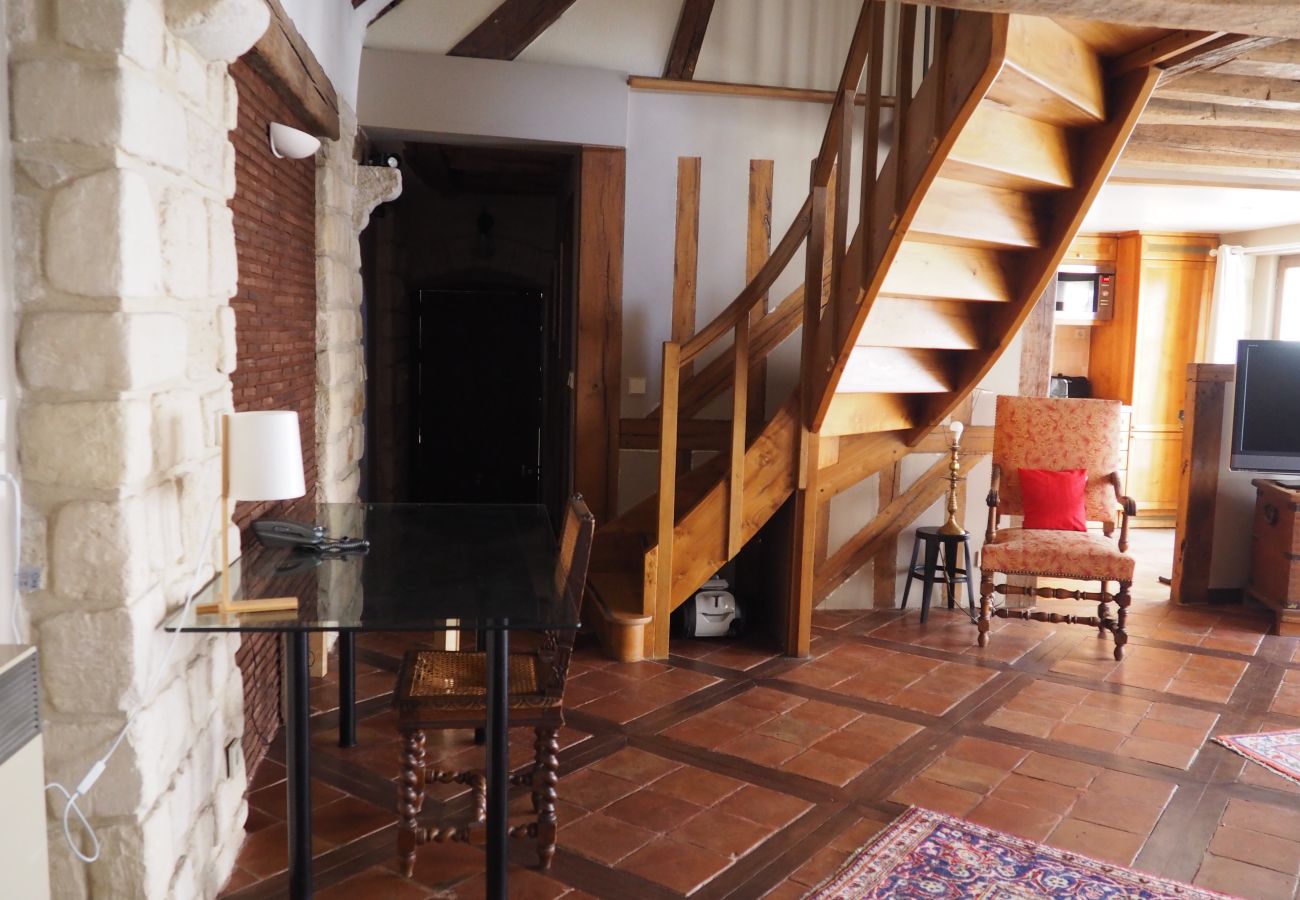 Appartement à Paris - Rue du Bourg Tibourg - Paris 4 - 204009