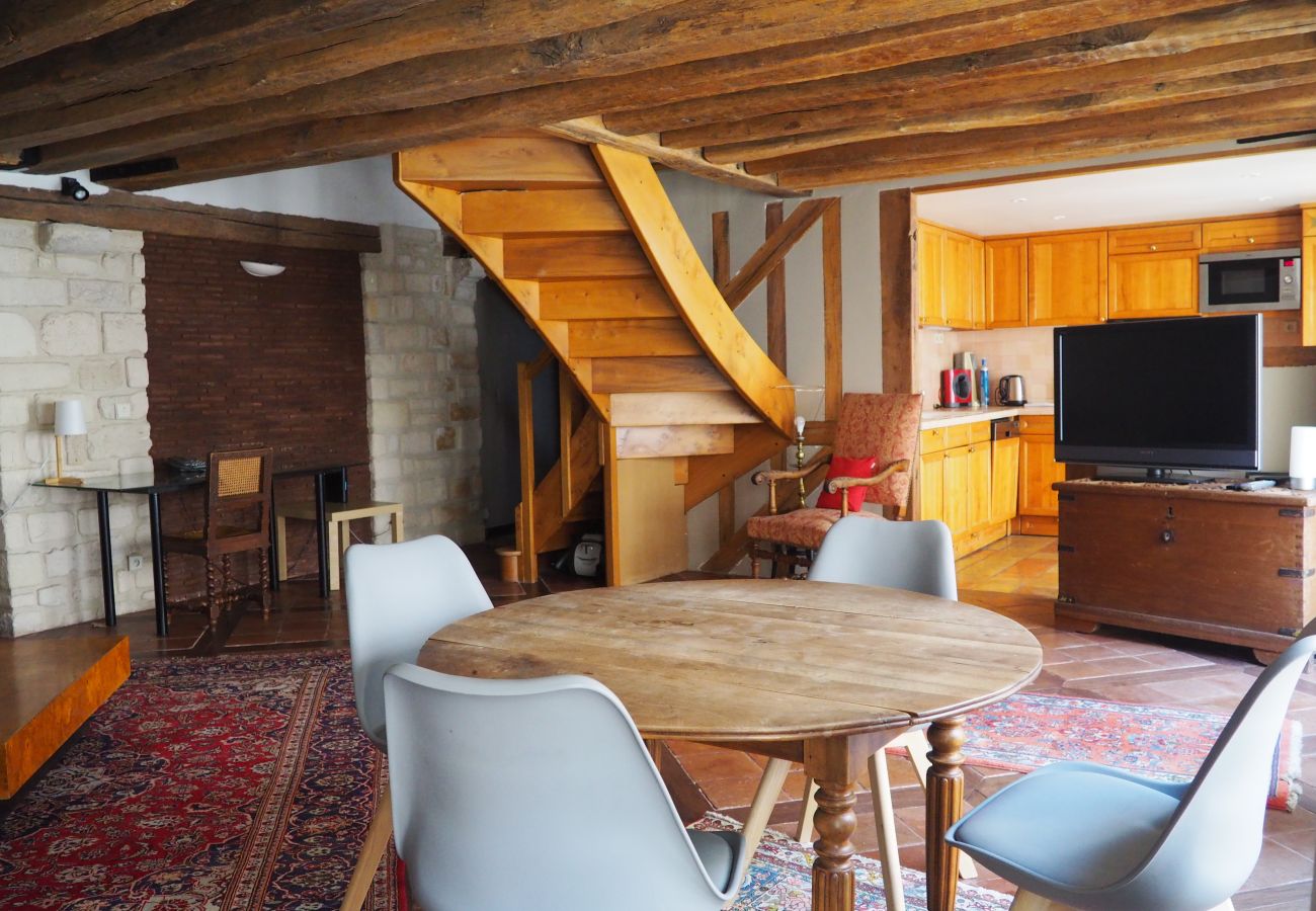 Appartement à Paris - Rue du Bourg Tibourg - Paris 4 - 204009