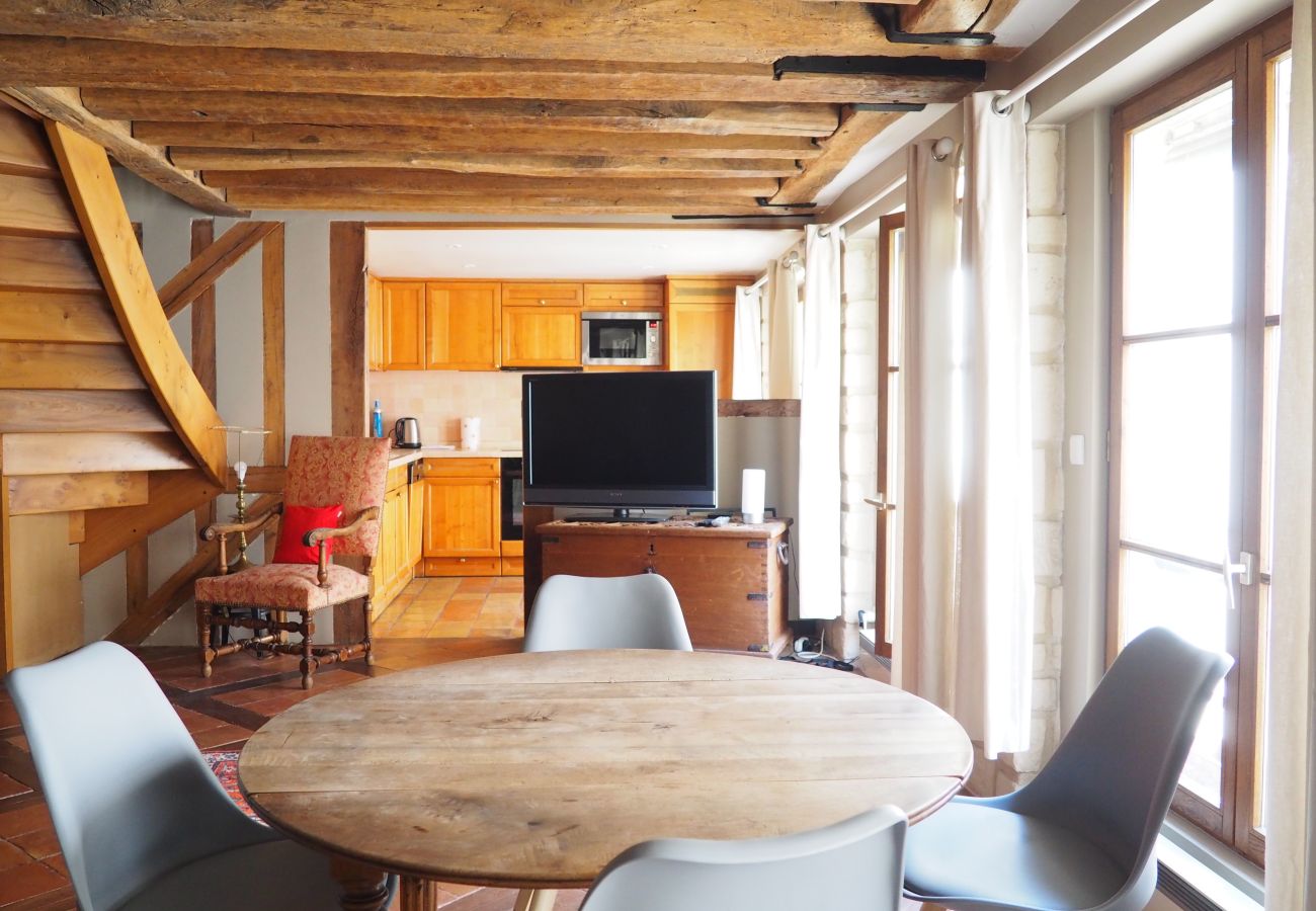 Appartement à Paris - Rue du Bourg Tibourg - Paris 4 - 204009