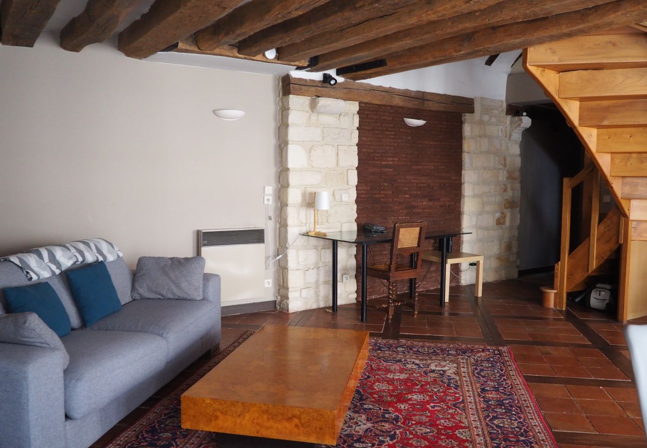 Appartement à Paris - Rue du Bourg Tibourg - Paris 4 - 204009