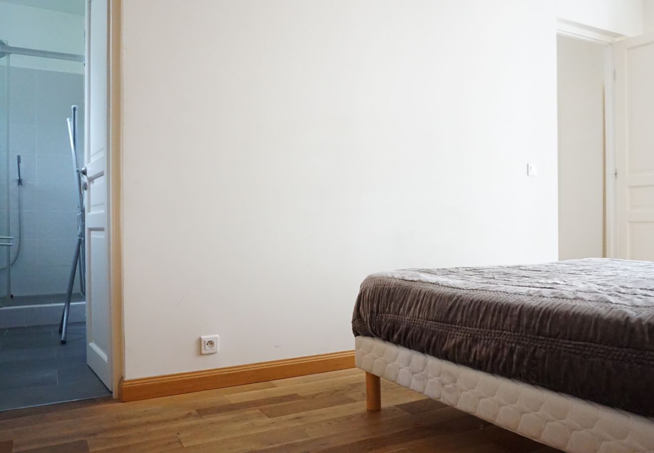 Appartement à Paris - Rue Servandoni - Paris 6 - 206017