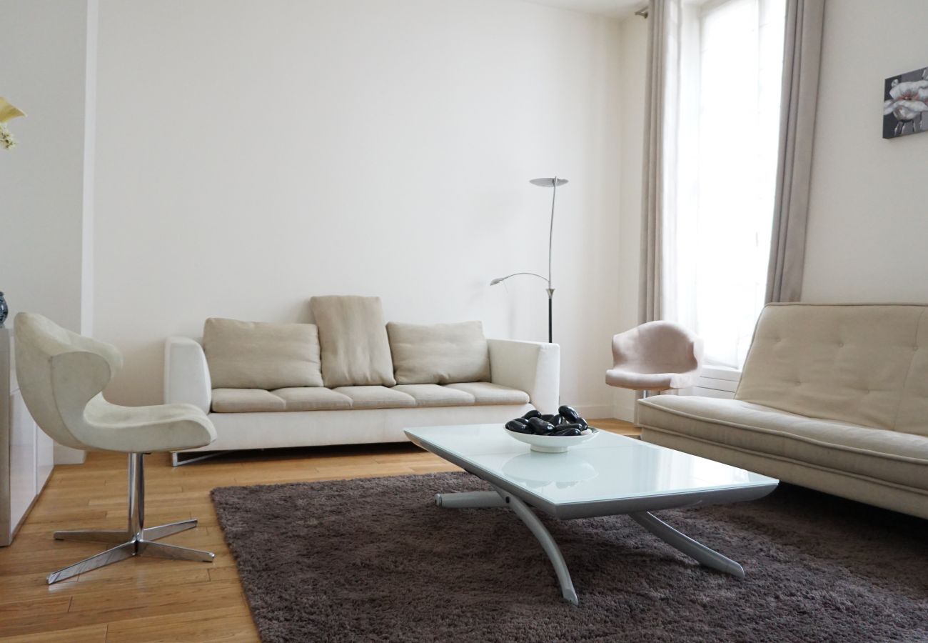 Appartement à Paris - Rue Vignon - Paris 8 - 208047