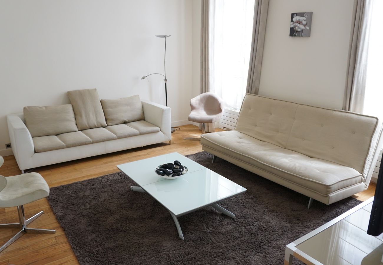 Appartement à Paris - Rue Vignon - Paris 8 - 208047