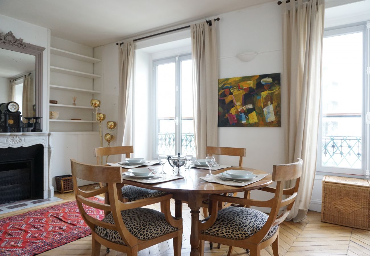 Appartement à Paris - Bd Flandrin - Paris 16 - 316121