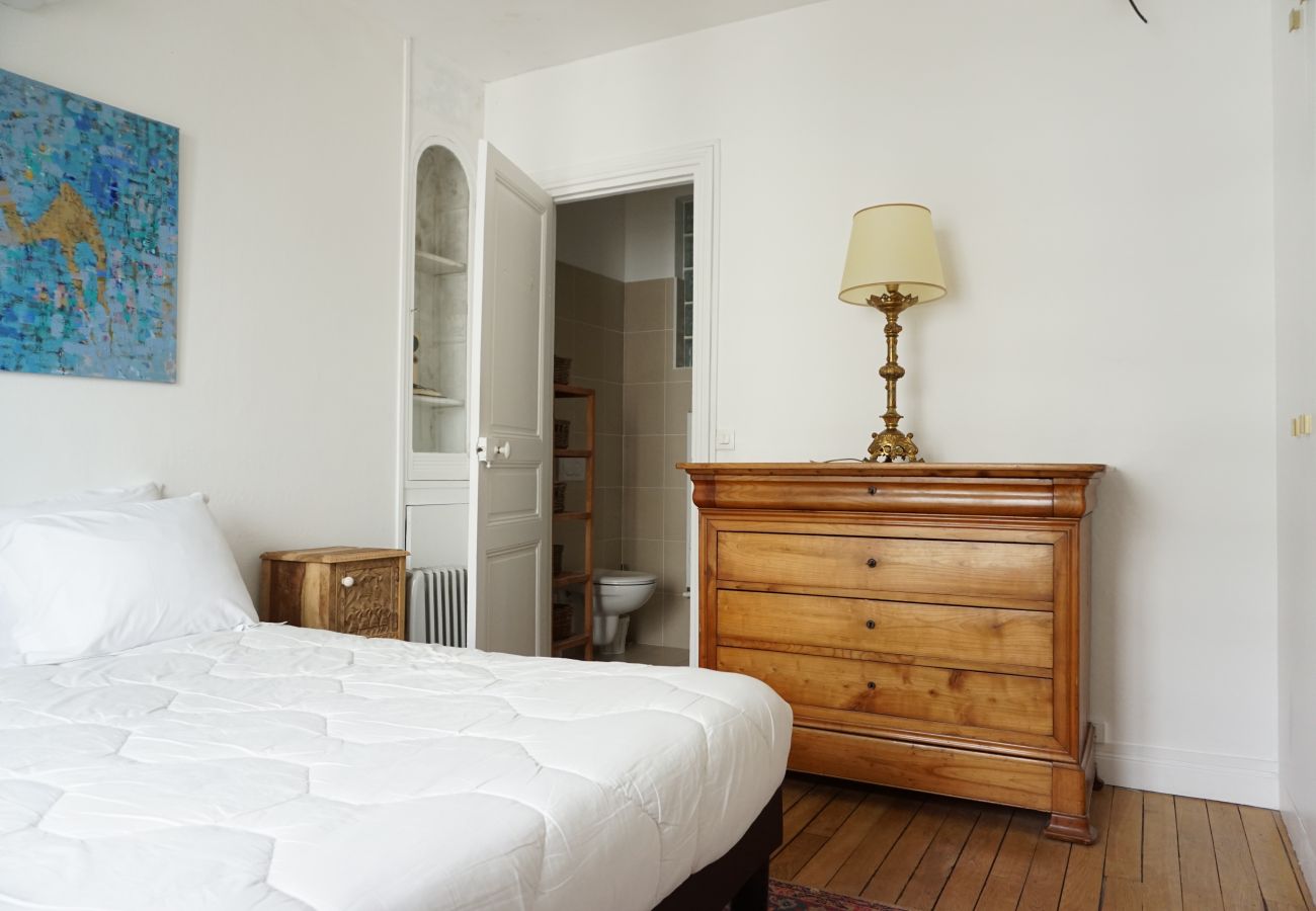Appartement à Paris - Bd Flandrin - Paris 16 - 316121