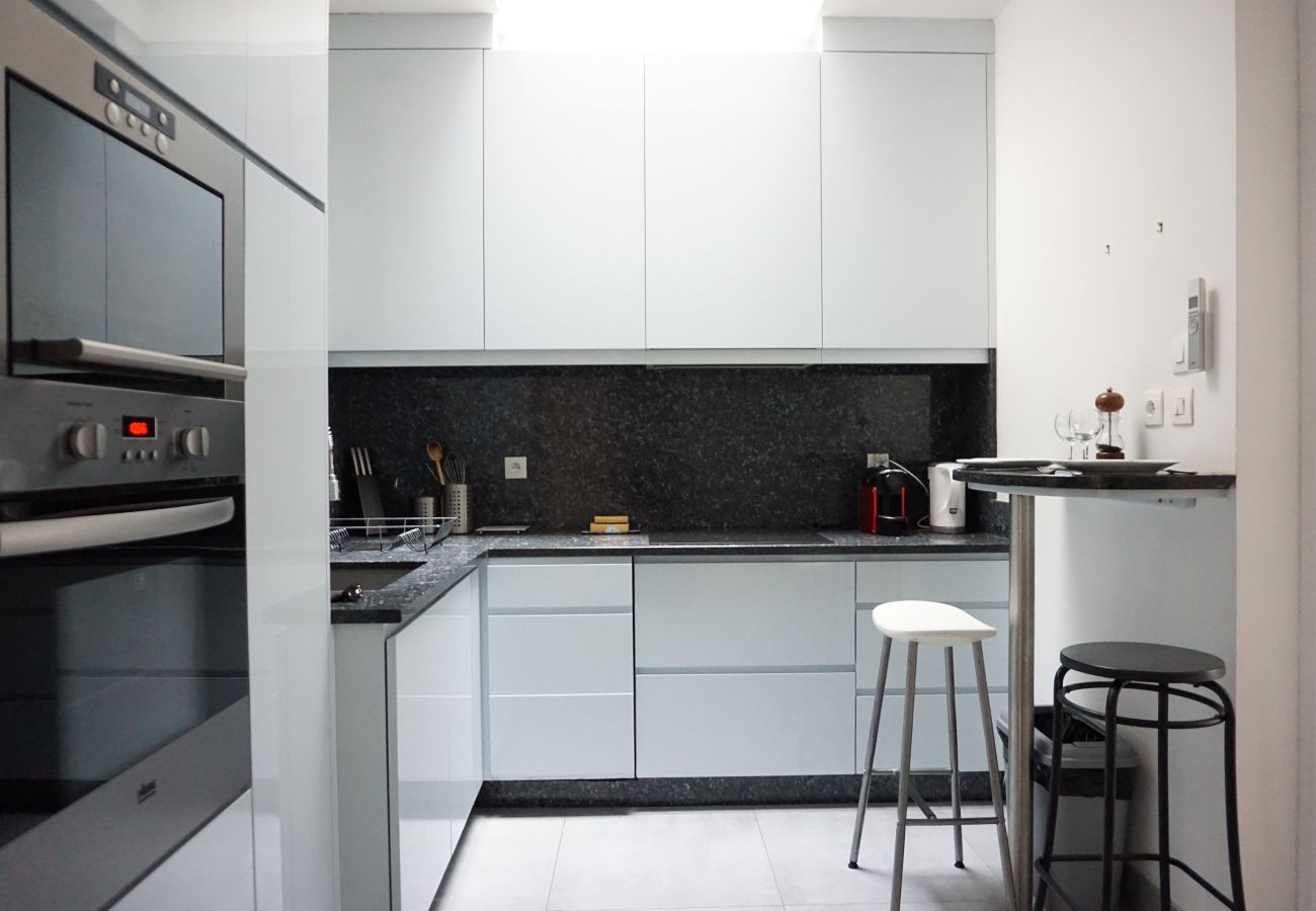 Appartement à Paris - Bd Flandrin - Paris 16 - 316121