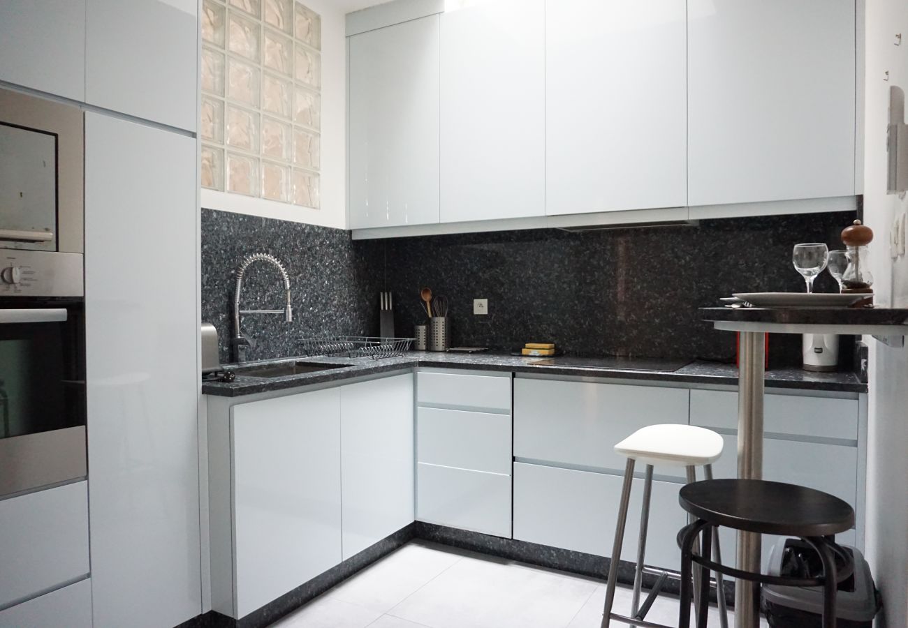 Appartement à Paris - Bd Flandrin - Paris 16 - 316121