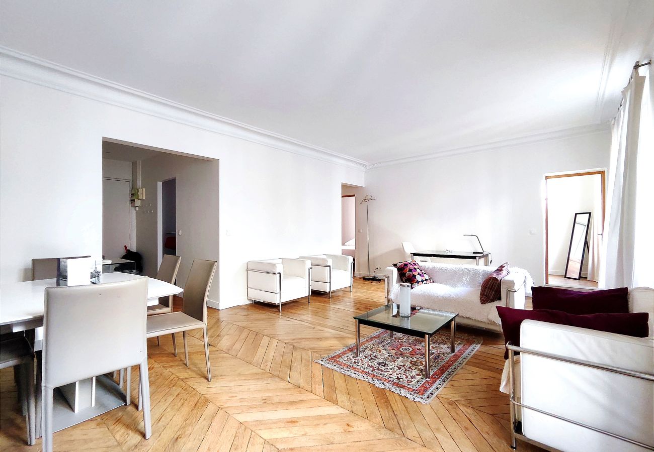 Appartement à Paris - rue du Débarcadère - PARIS 17 - 317011