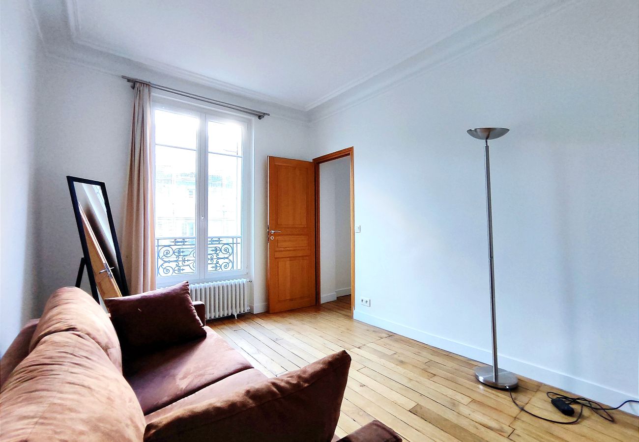 Appartement à Paris - rue du Débarcadère - PARIS 17 - 317011