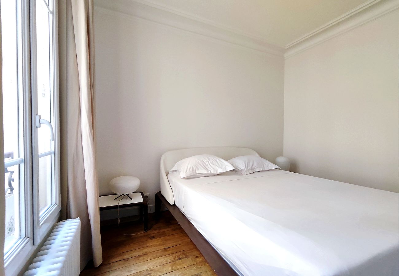 Appartement à Paris - rue du Débarcadère - PARIS 17 - 317011