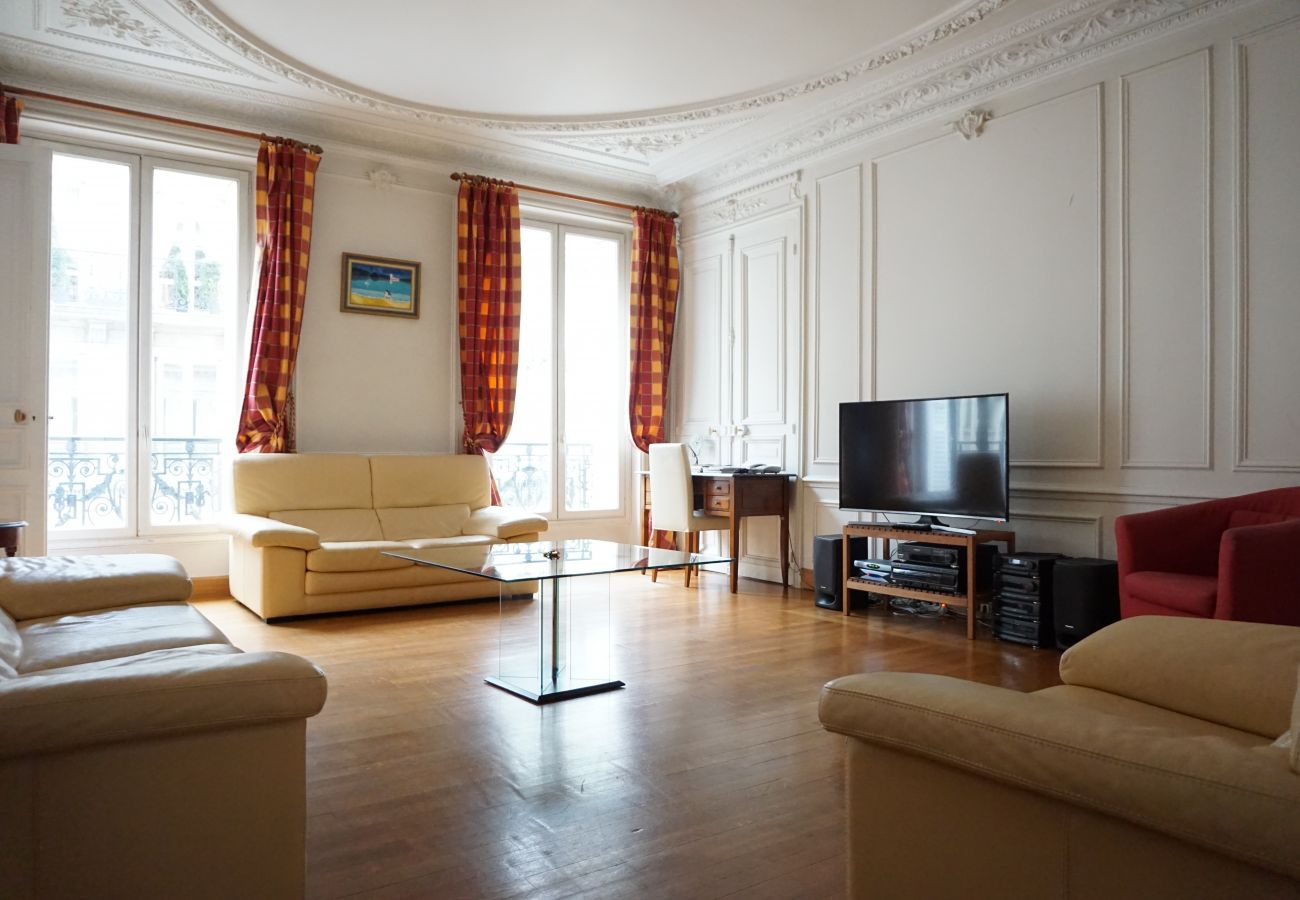 Appartement à Paris - Avenue d'Iéna - Paris 16 - 516009