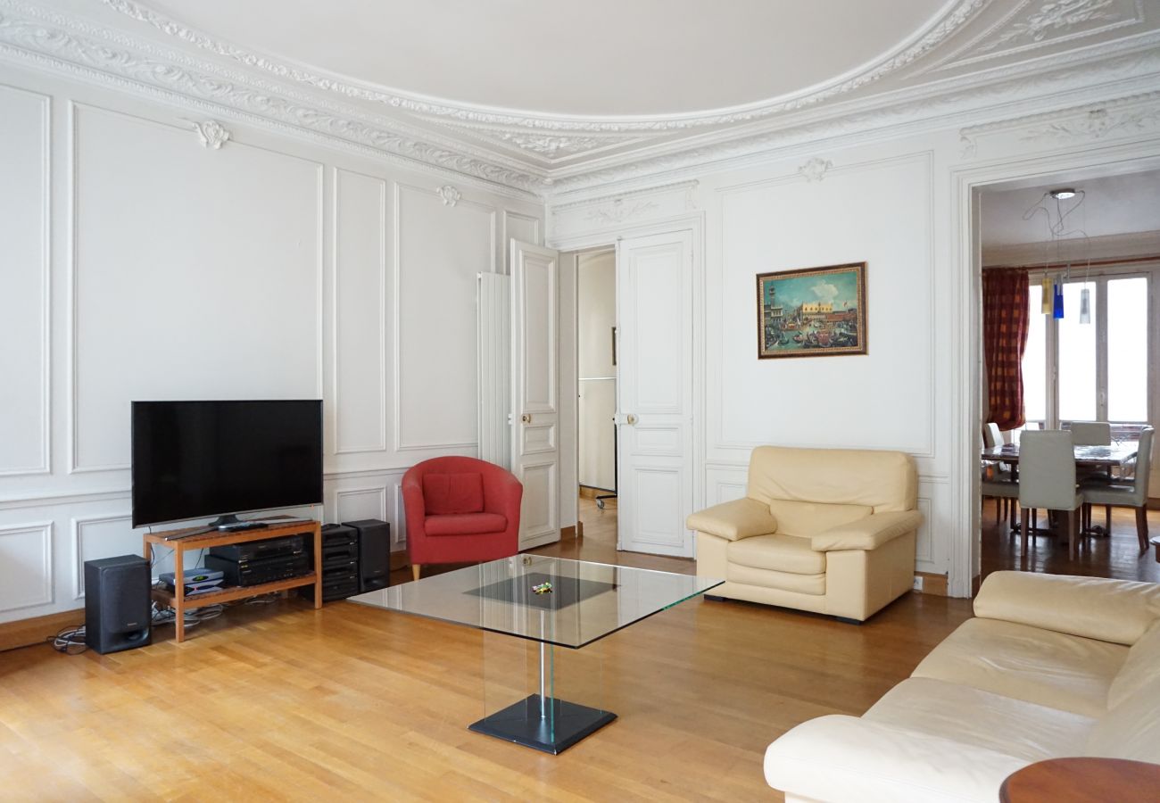 Appartement à Paris - Avenue d'Iéna - Paris 16 - 516009