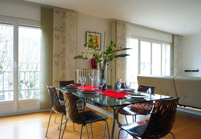 Appartement à Paris - Avenue  Bugeaud - Paris 16 - 516013