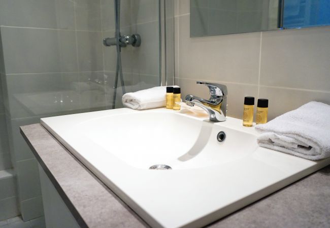 Appartement à Paris - Square Desaix - Paris 15 - 315015 Appartement à Paris - Square Desaix - Paris 15 - 315015