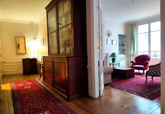 Appartement à Paris - Square Desaix - Paris 15 - 315015 Appartement à Paris - Square Desaix - Paris 15 - 315015