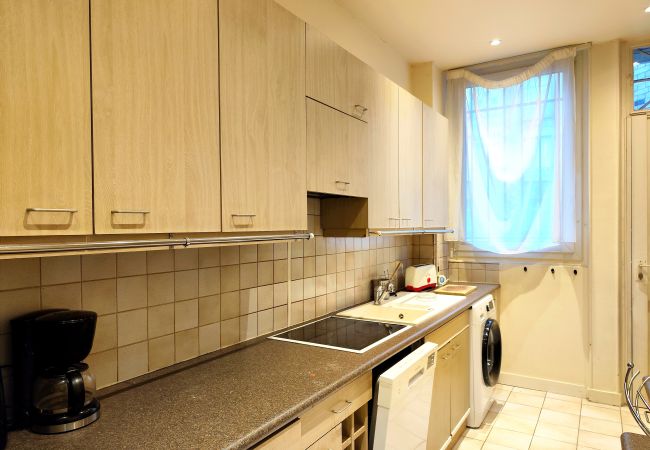 Appartement à Paris - Square Desaix - Paris 15 - 315015 Appartement à Paris - Square Desaix - Paris 15 - 315015