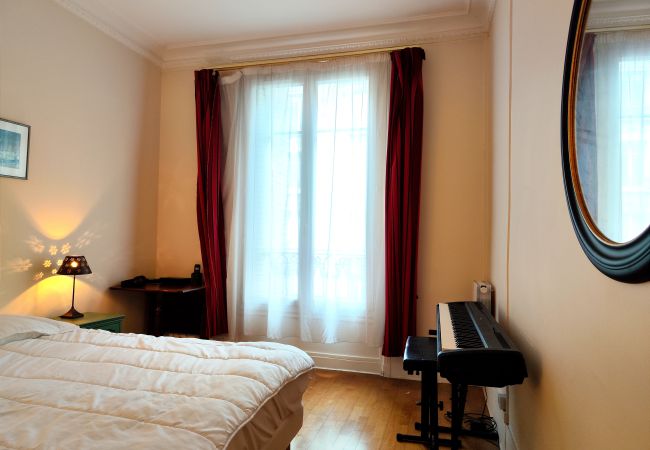 Appartement à Paris - Square Desaix - Paris 15 - 315015 Appartement à Paris - Square Desaix - Paris 15 - 315015