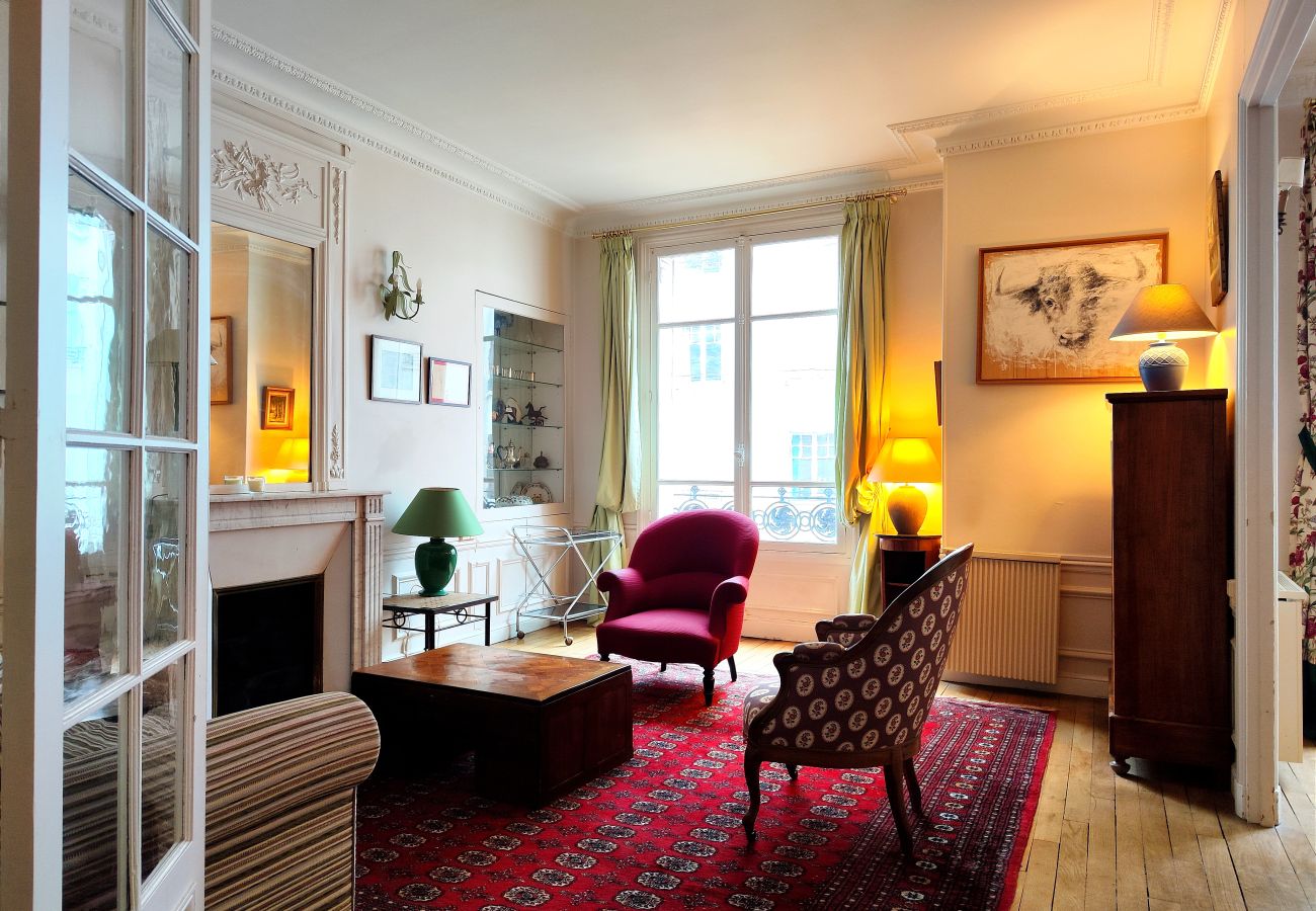 Appartement à Paris - Square Desaix - Paris 15 - 315015