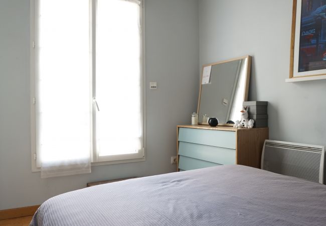 Appartement à Paris - Rue du Fbg Saint Honoré - Paris 8 - 208064 Appartement à Paris - Rue du Fbg Saint Honoré - Paris 8 - 208064