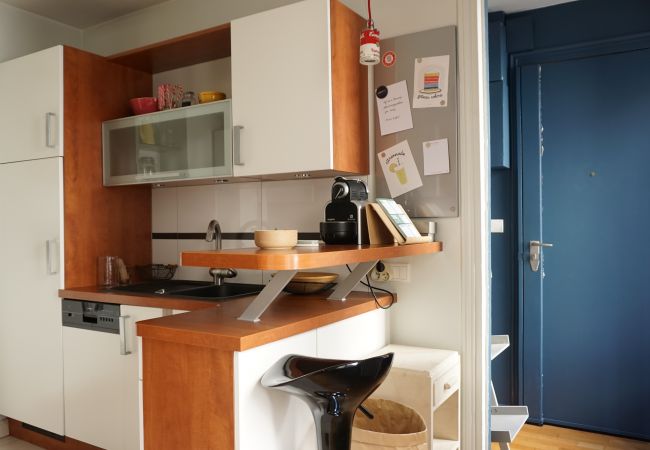 Appartement à Paris - Rue du Fbg Saint Honoré - Paris 8 - 208064 Appartement à Paris - Rue du Fbg Saint Honoré - Paris 8 - 208064