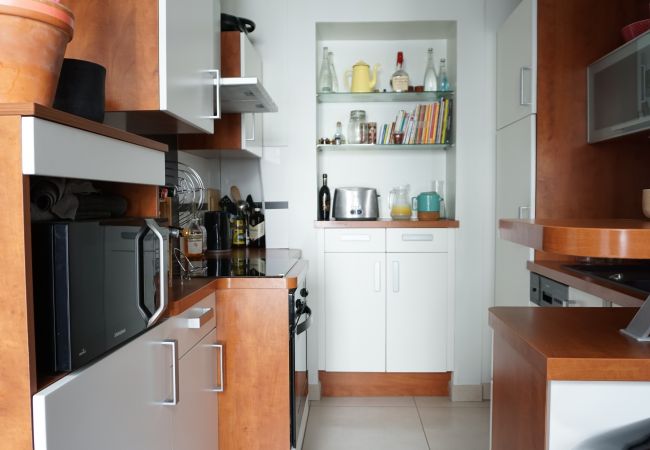 Appartement à Paris - Rue du Fbg Saint Honoré - Paris 8 - 208064 Appartement à Paris - Rue du Fbg Saint Honoré - Paris 8 - 208064