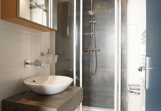 Appartement à Paris - Rue du Fbg Saint Honoré - Paris 8 - 208064 Appartement à Paris - Rue du Fbg Saint Honoré - Paris 8 - 208064