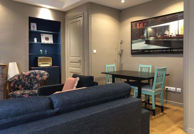 Appartement à Paris - Rue du Fbg Saint Honoré - Paris 8 - 208064 Appartement à Paris - Rue du Fbg Saint Honoré - Paris 8 - 208064