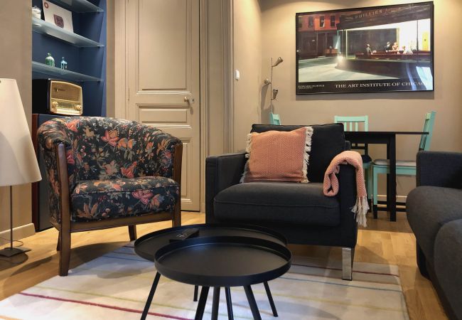 Appartement à Paris - Rue du Fbg Saint Honoré - Paris 8 - 208064 Appartement à Paris - Rue du Fbg Saint Honoré - Paris 8 - 208064
