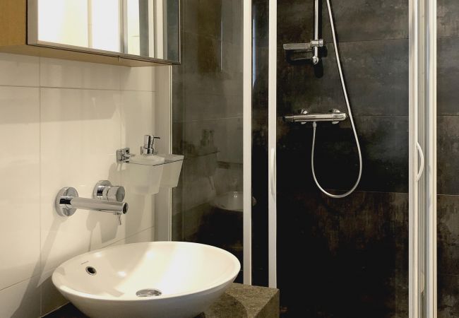 Appartement à Paris - Rue du Fbg Saint Honoré - Paris 8 - 208064 Appartement à Paris - Rue du Fbg Saint Honoré - Paris 8 - 208064