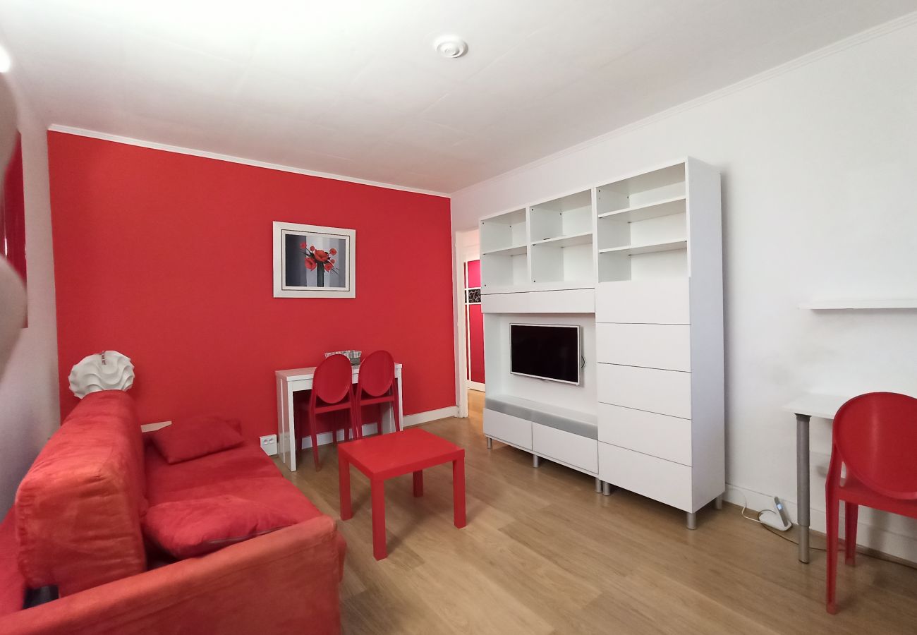 Studio à Paris - Rue Saint Charles - Paris 15 - 115005
