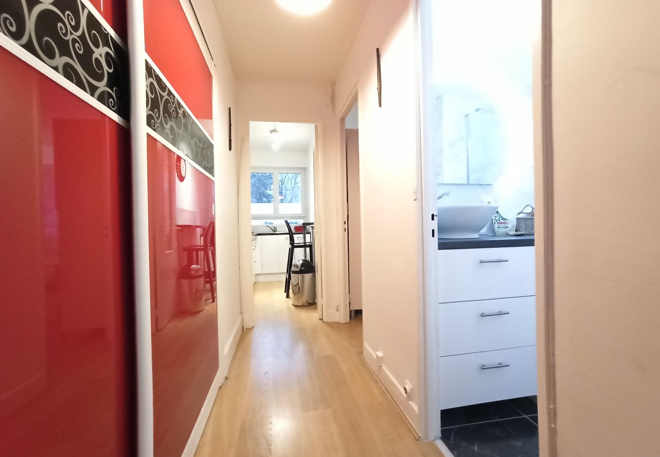 Studio à Paris - Rue Saint Charles - Paris 15 - 115005
