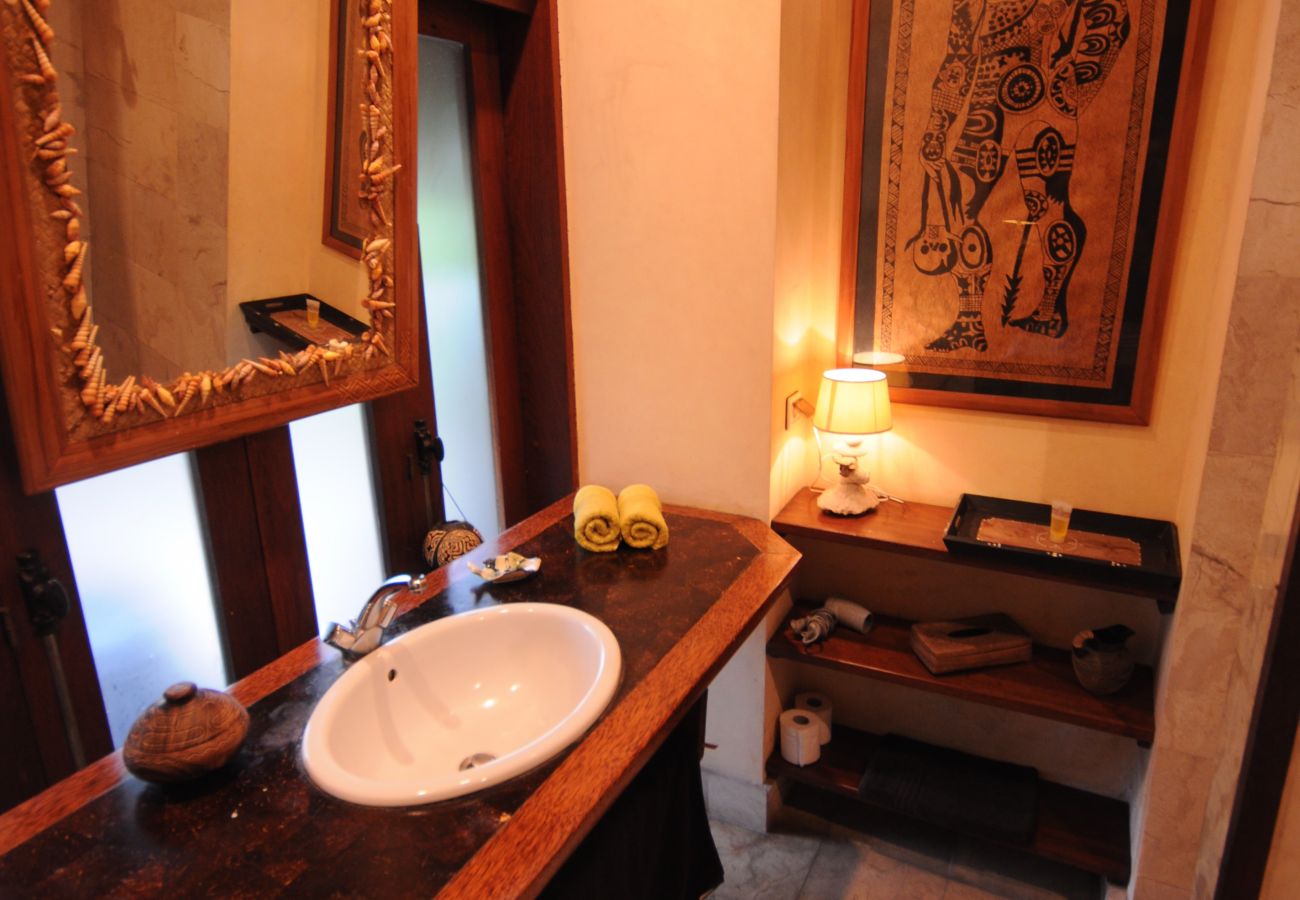 Villa à Maharepa - #1 Beach Villa Bliss by TAHITI VILLAS