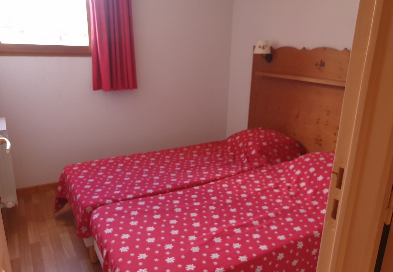 Appartement à Puy-Saint-Vincent - HDE2P6101B - Appartement 2 pieces 6 personnes