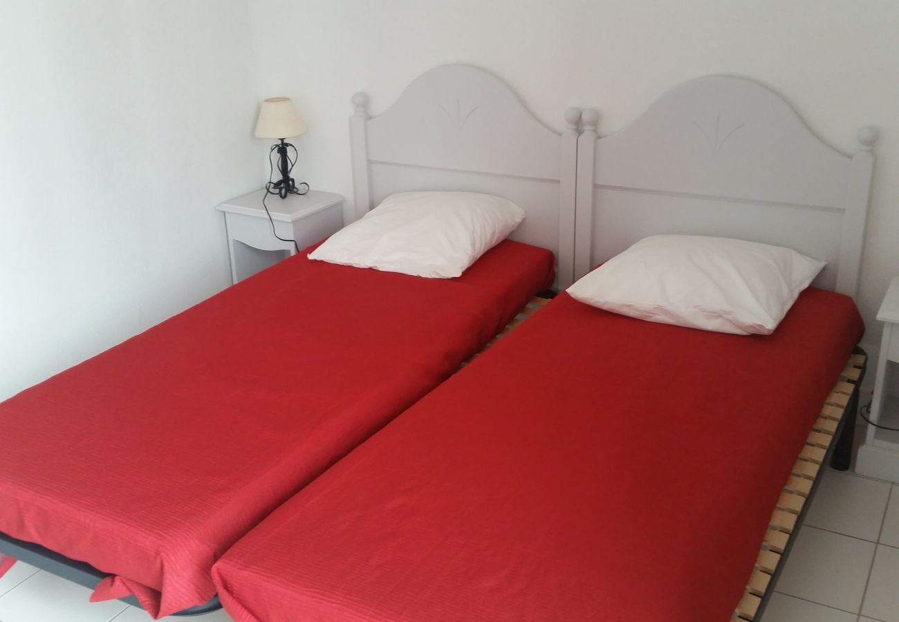 Maison mitoyenne à Saint-Saturnin-lès-Avignon - RDL4P8133 - Bastide 6/8 personnes