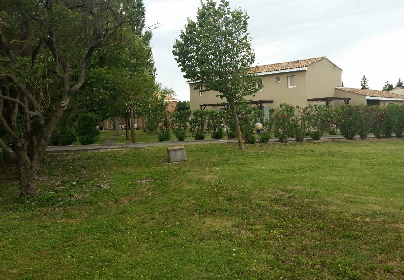 Villa à Saint-Saturnin-lès-Avignon - RDL4P8V05 - Villa 8 personnes