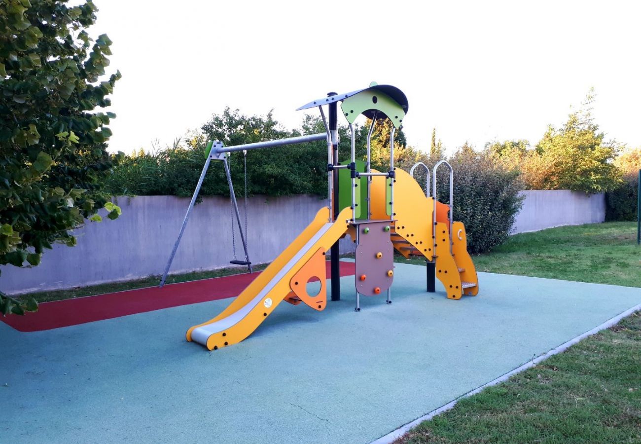 Villa à Saint-Saturnin-lès-Avignon - RDL4P8V05 - Villa 8 personnes