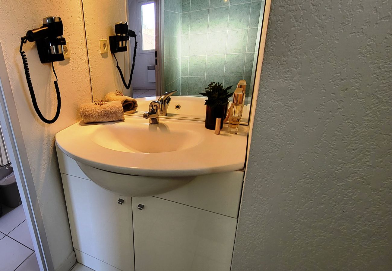 Villa à Saint-Saturnin-lès-Avignon - RDL4P8V05 - Villa 8 personnes