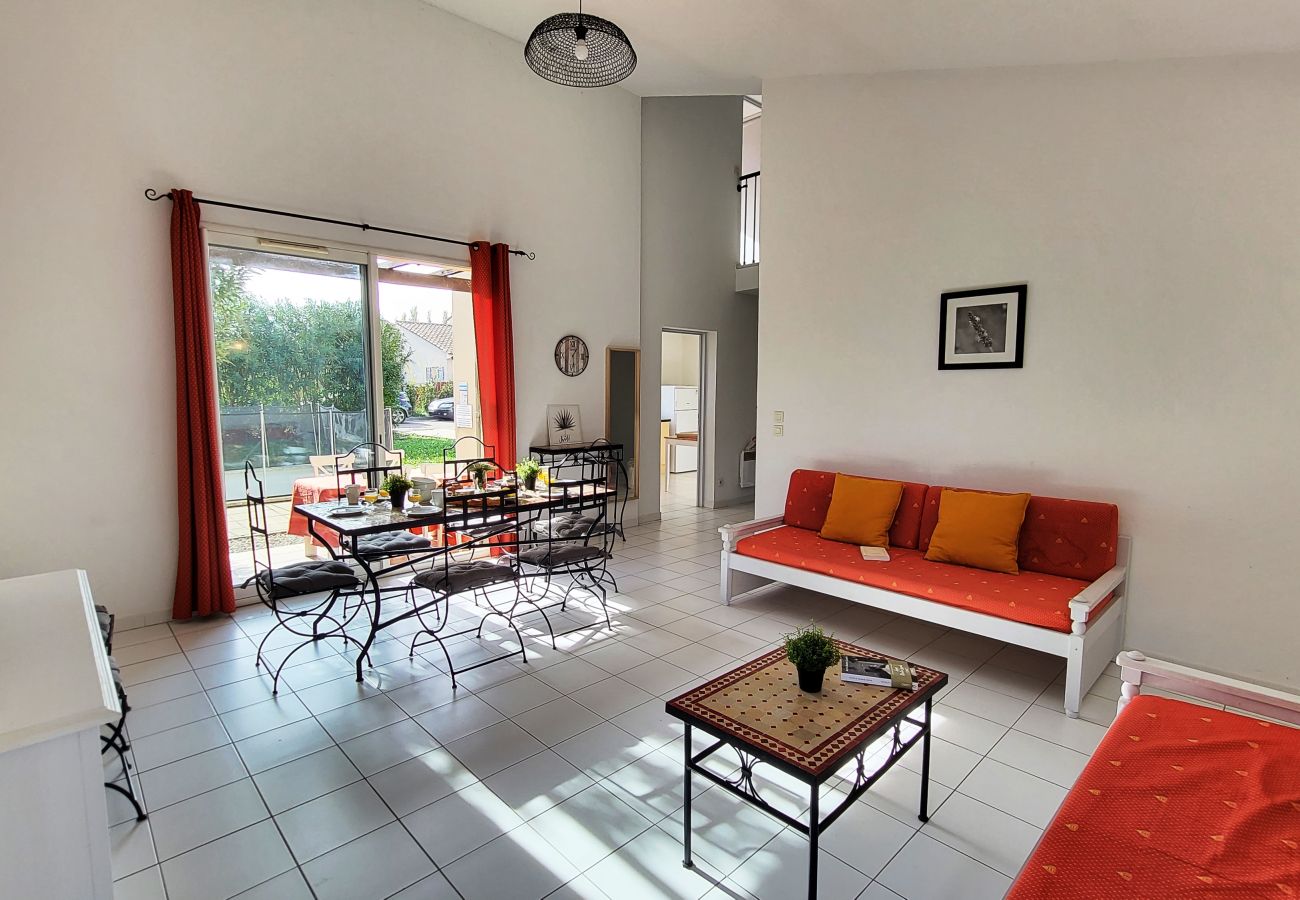 Villa à Saint-Saturnin-lès-Avignon - RDL4P8V05 - Villa 8 personnes