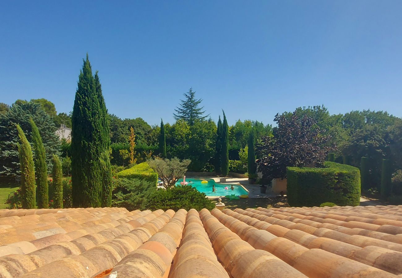 Villa à Rognes - VILLA TESSA 14 personnes - ROGNES PROCHE AIX EN PR