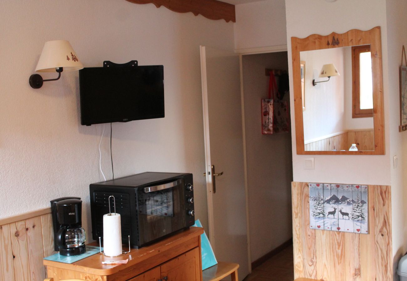 Appartement à Puy-Saint-Vincent - GEN3P6A36- Appartement 3 pieces 6