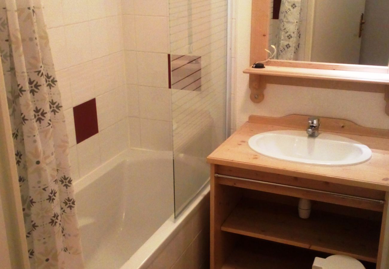 Appartement à Puy-Saint-Vincent - GEN3P6A36- Appartement 3 pieces 6