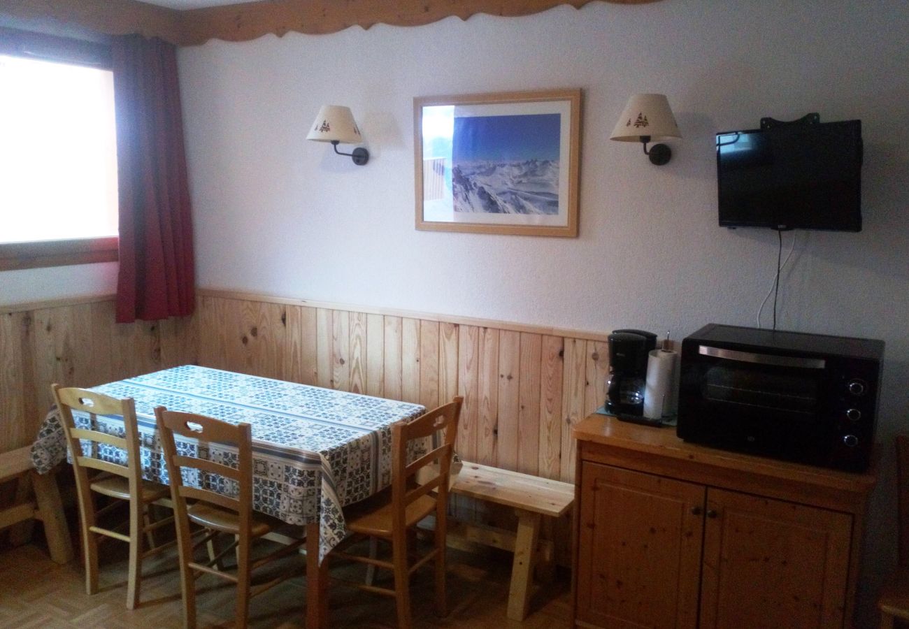 Appartement à Puy-Saint-Vincent - GEN3P6A36- Appartement 3 pieces 6