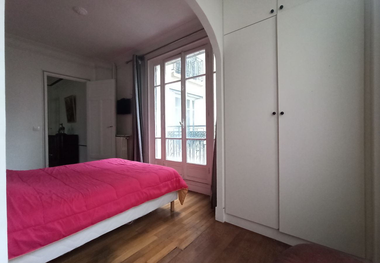 Appartement à Paris - Rue Jean Bart - Paris 6 - 206018
