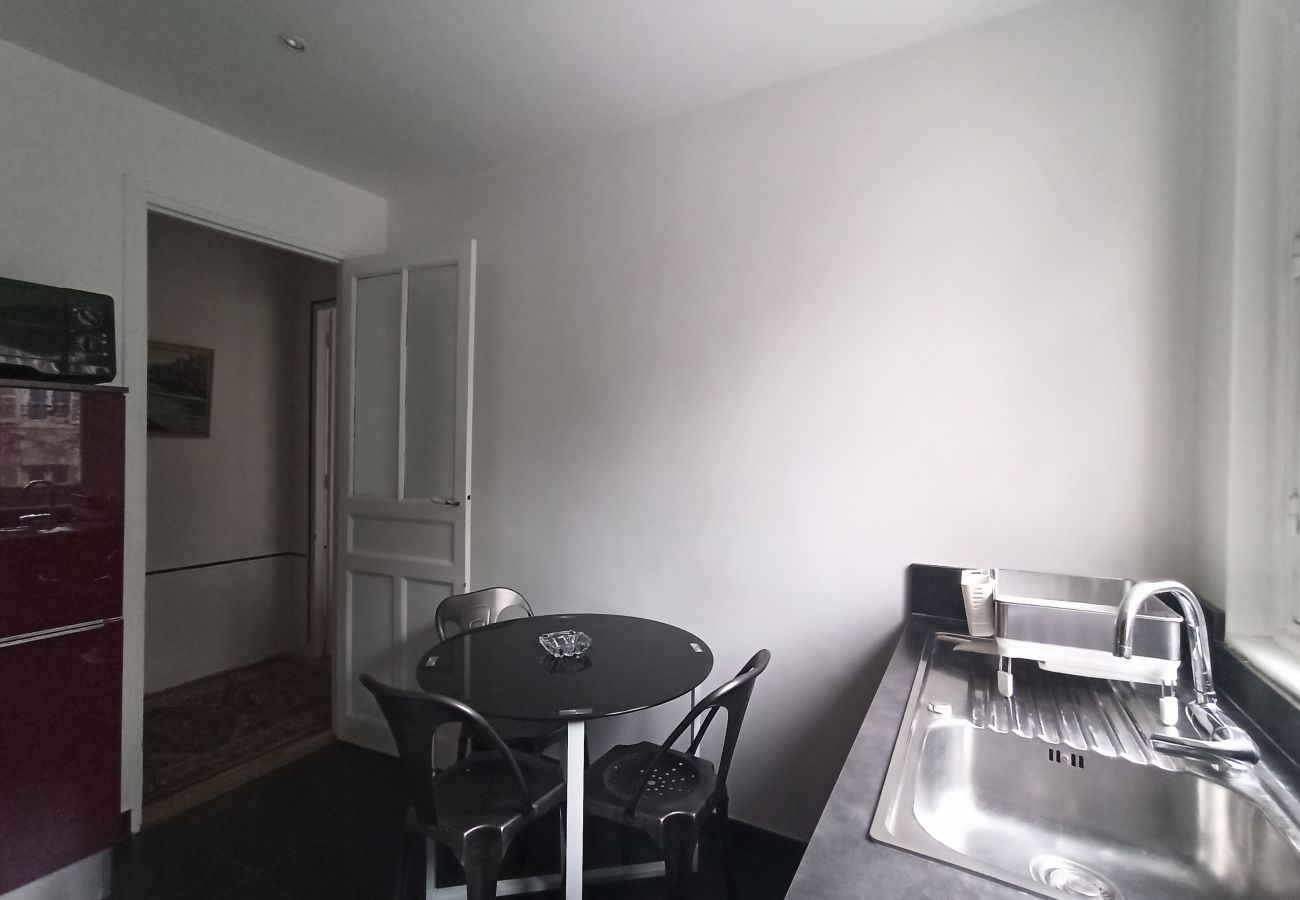 Appartement à Paris - Rue Jean Bart - Paris 6 - 206018